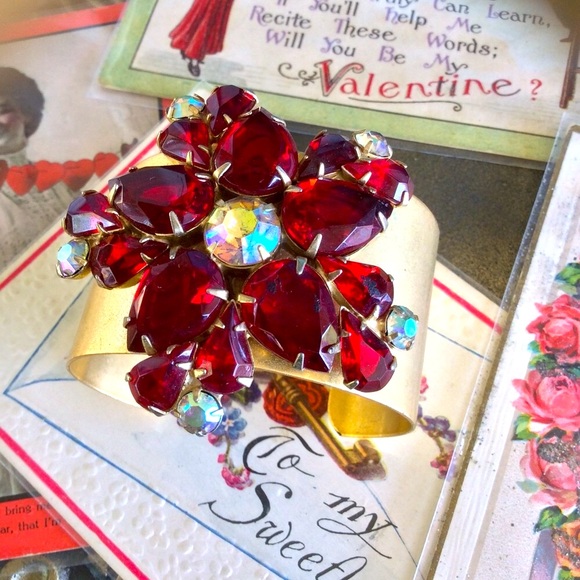 Gorgeous Red Jewel UpCycled Holiday Artisan Crystal Brass Cuff Bracelet - Picture 7 of 8